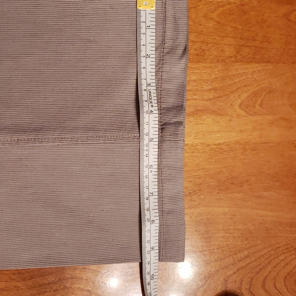 Esprit pants 4/100$ - Picture 7 of 7